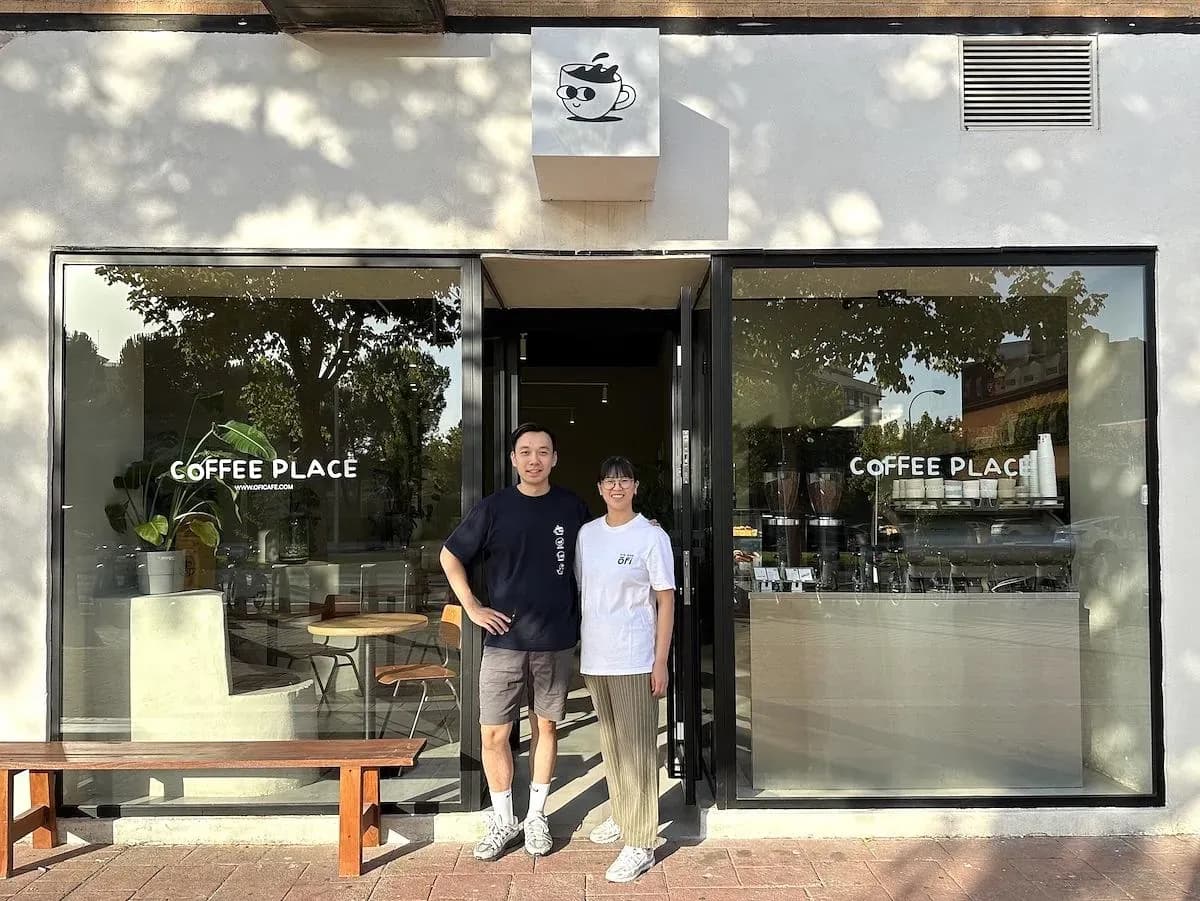 Ōfi cafe