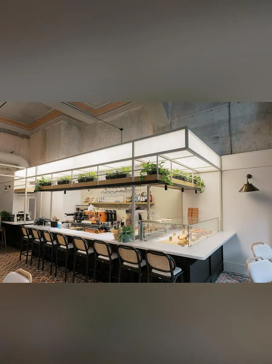 Avit Athens