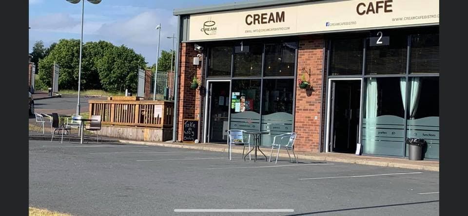 Cream Cafe Bistro