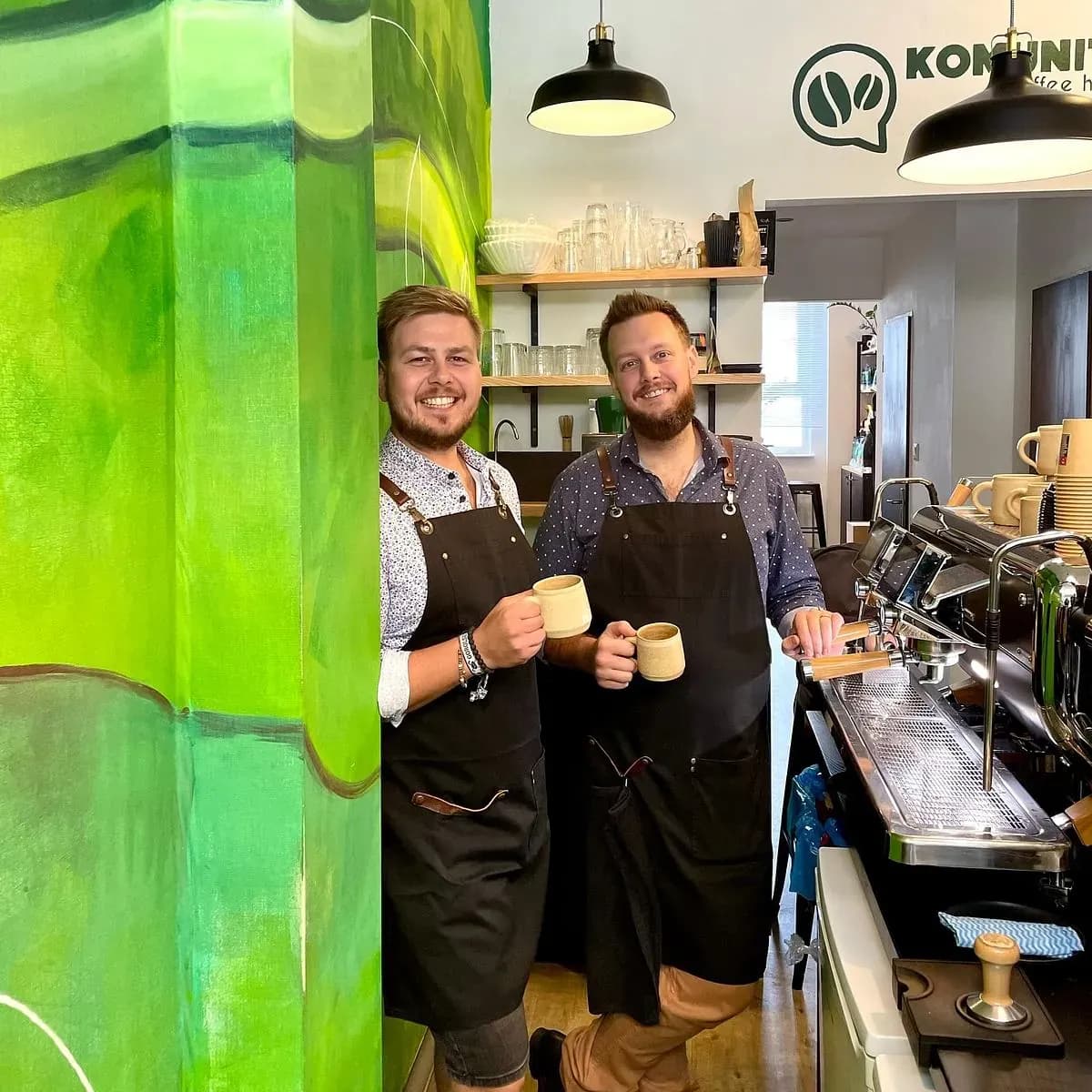 KOMUNITY COFFEE HOUSE