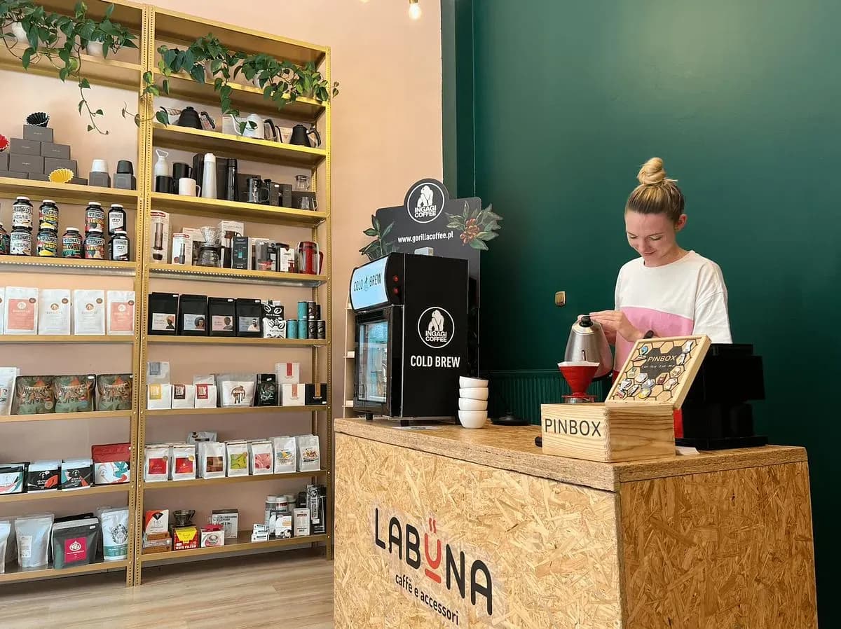 Labuna Showroom