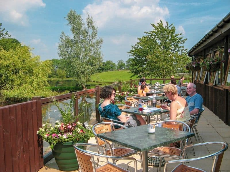 Lakeside Cafe