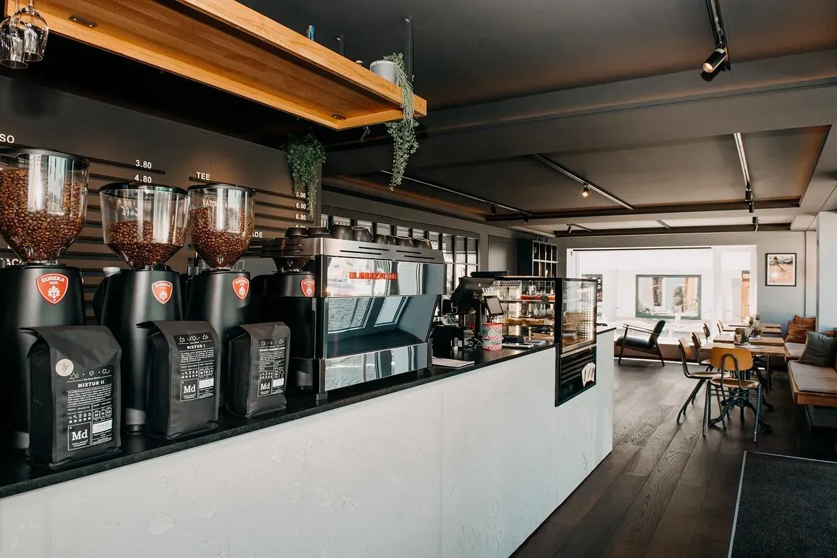 Maillardos Café