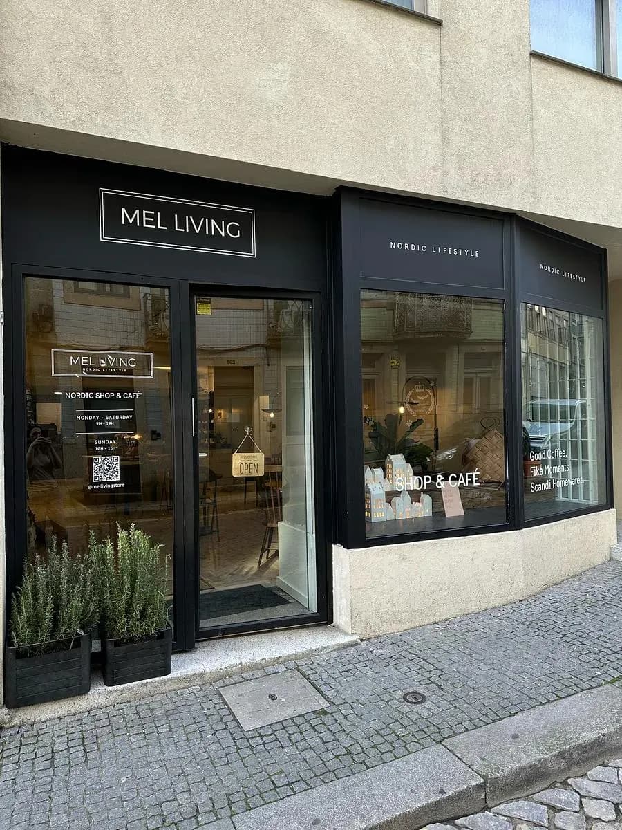 Mel Living