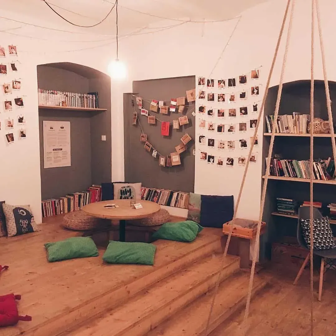 Pelíšek - cat café