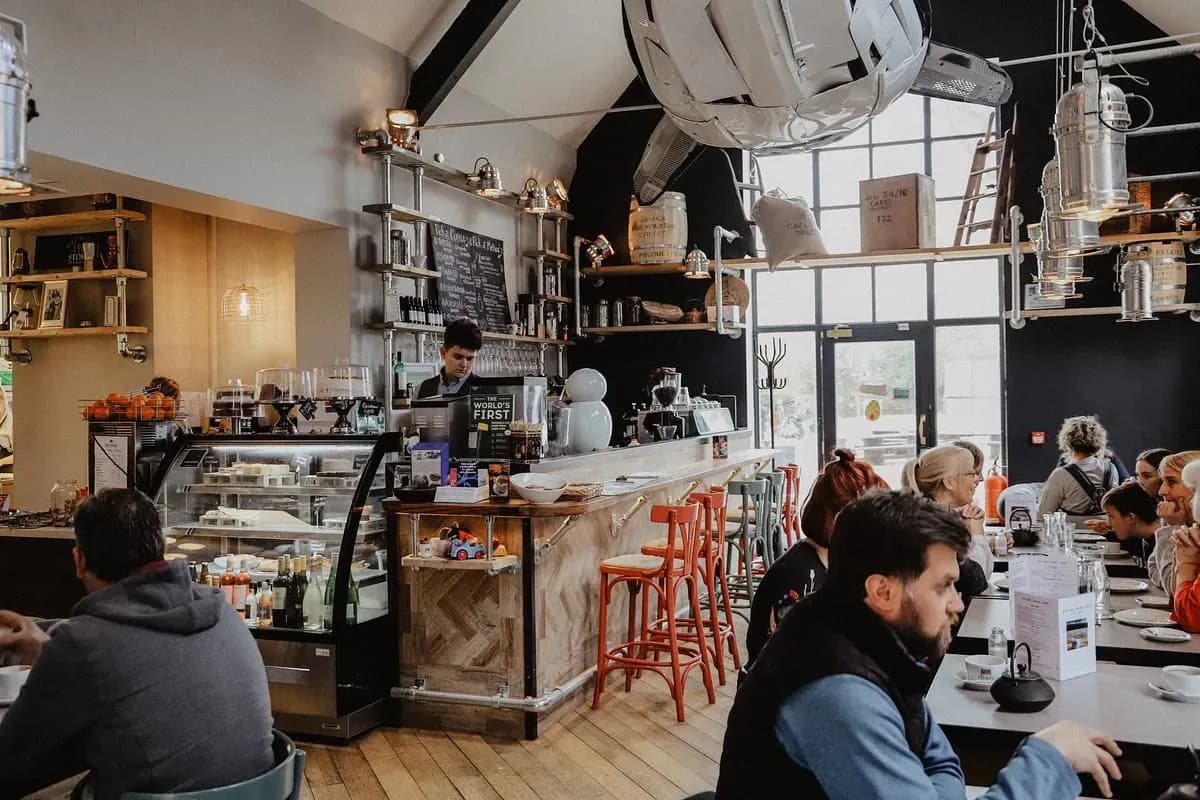 Stokes Lawn Café