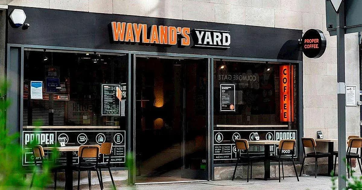Wayland's Yard Bull St.