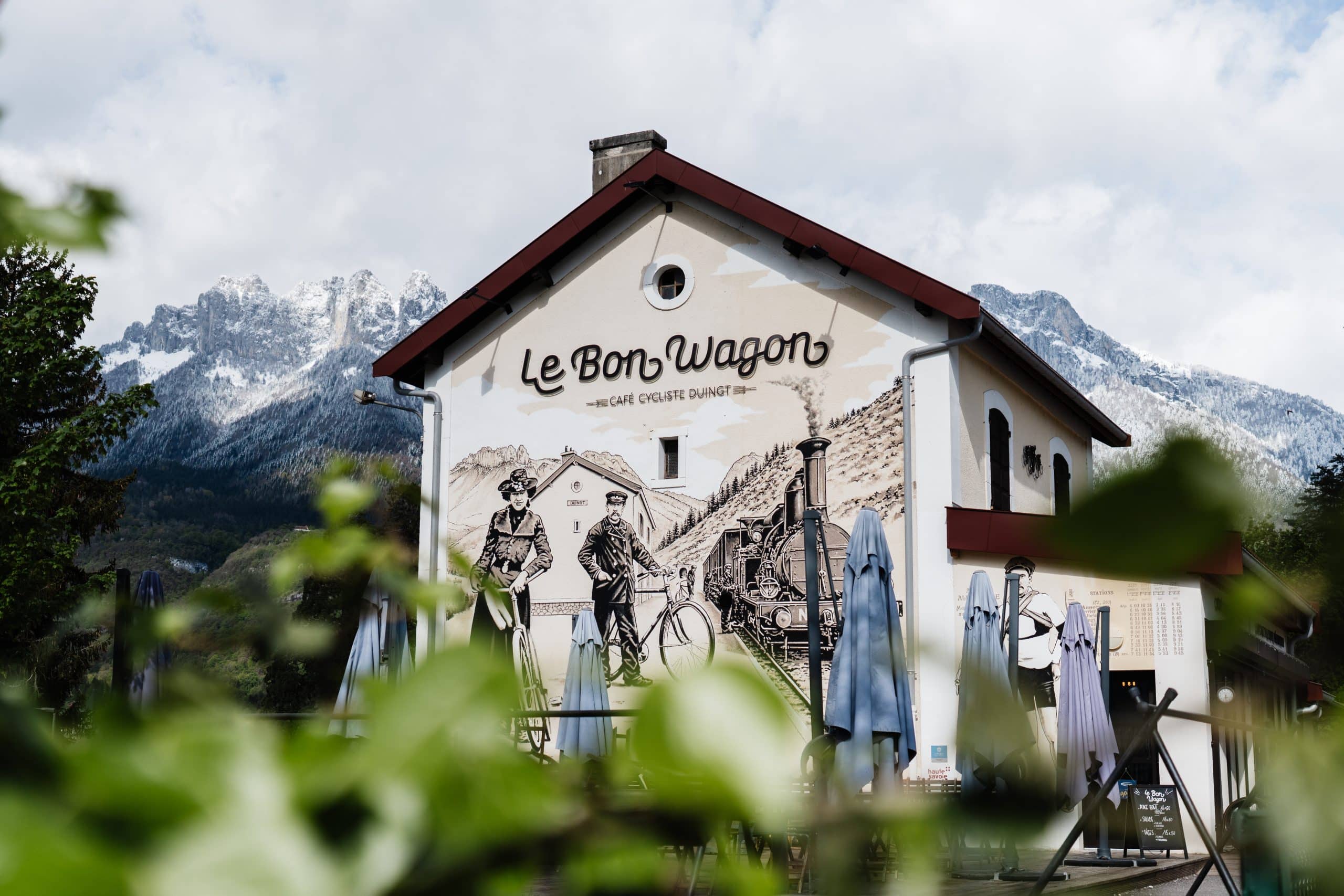 Le Bon Wagon Duingt
