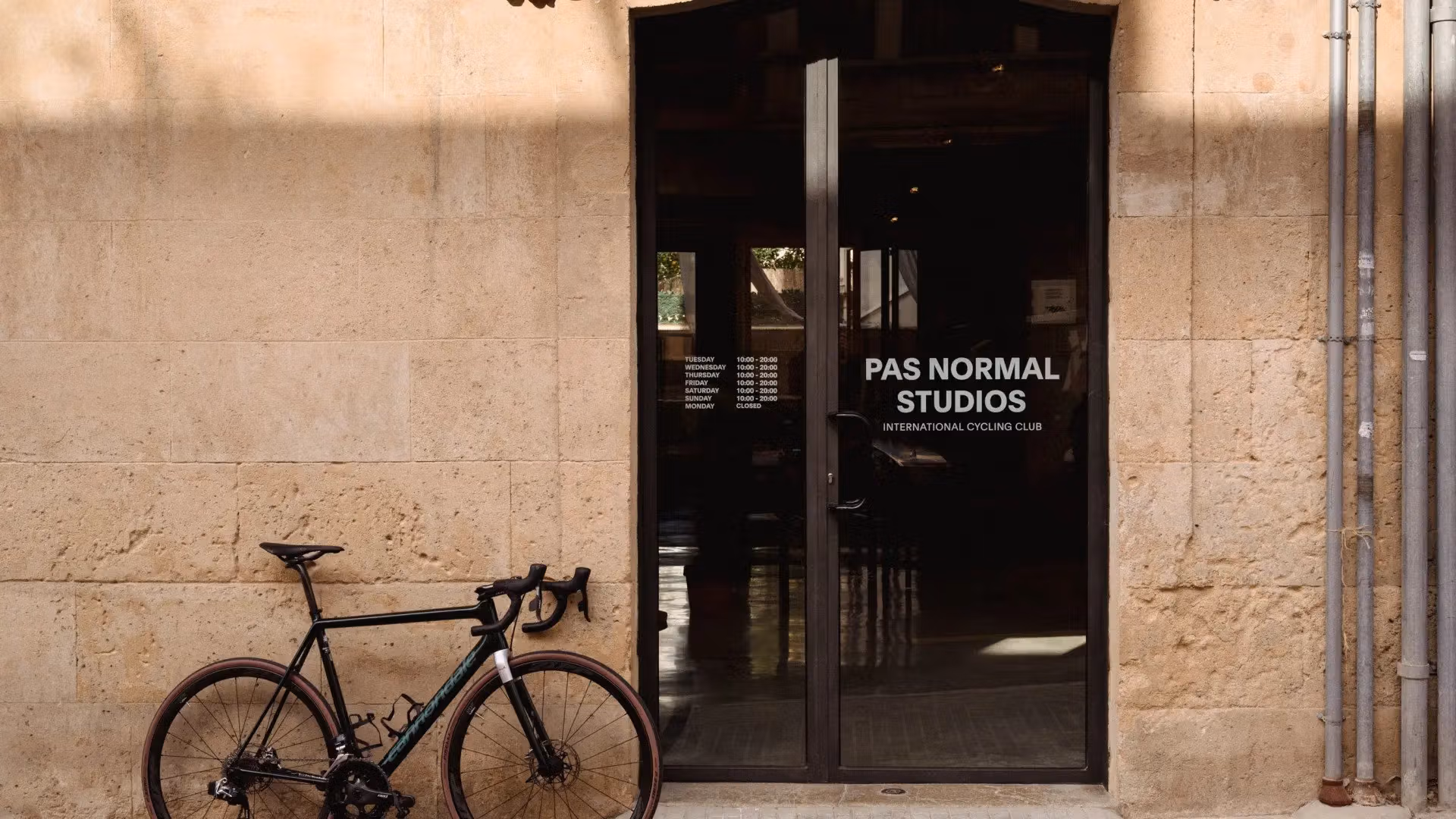 Pas Normal Studios Mallorca