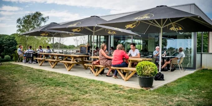 Velo Food & Drinks - Brasserie