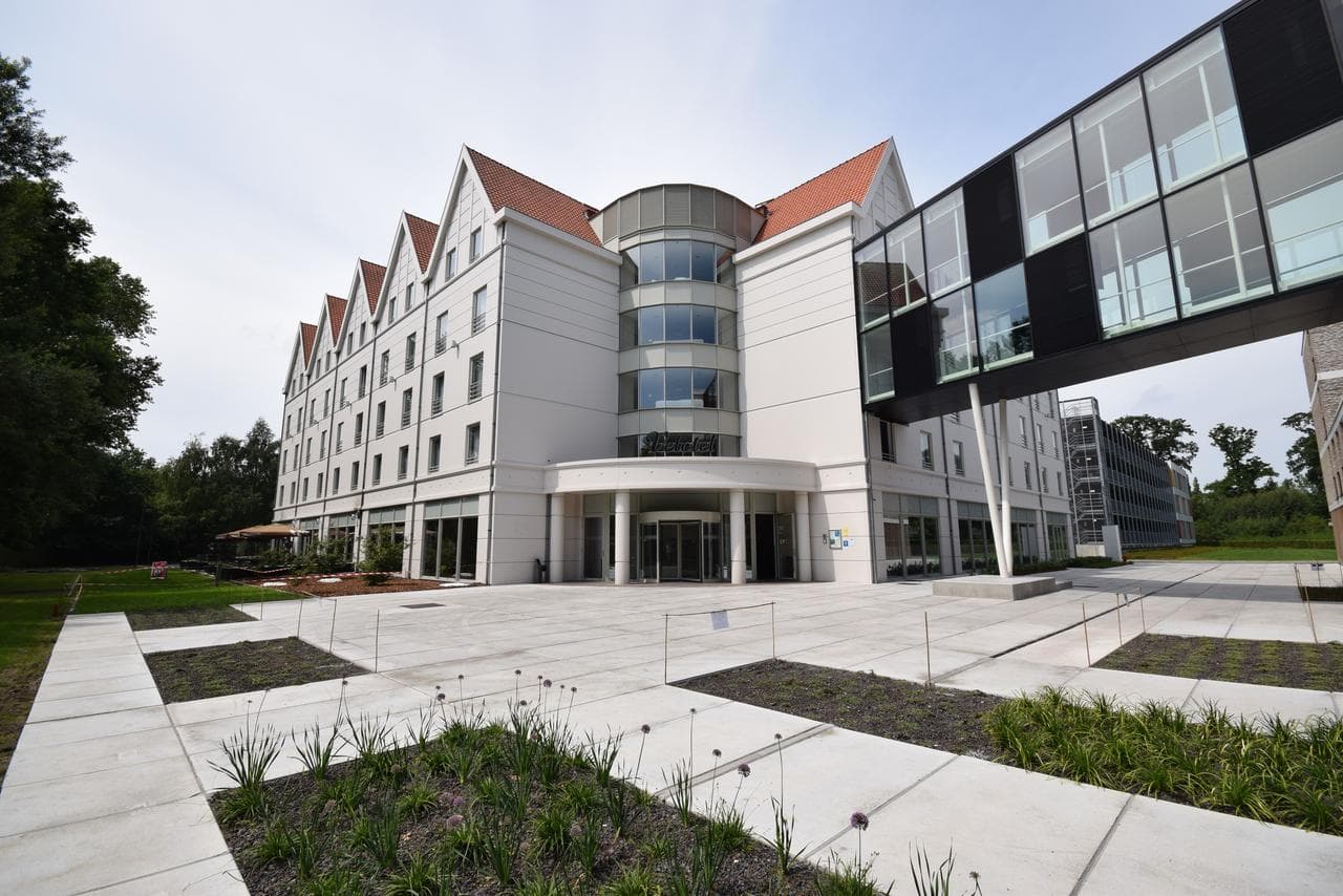 Hotel Velotel