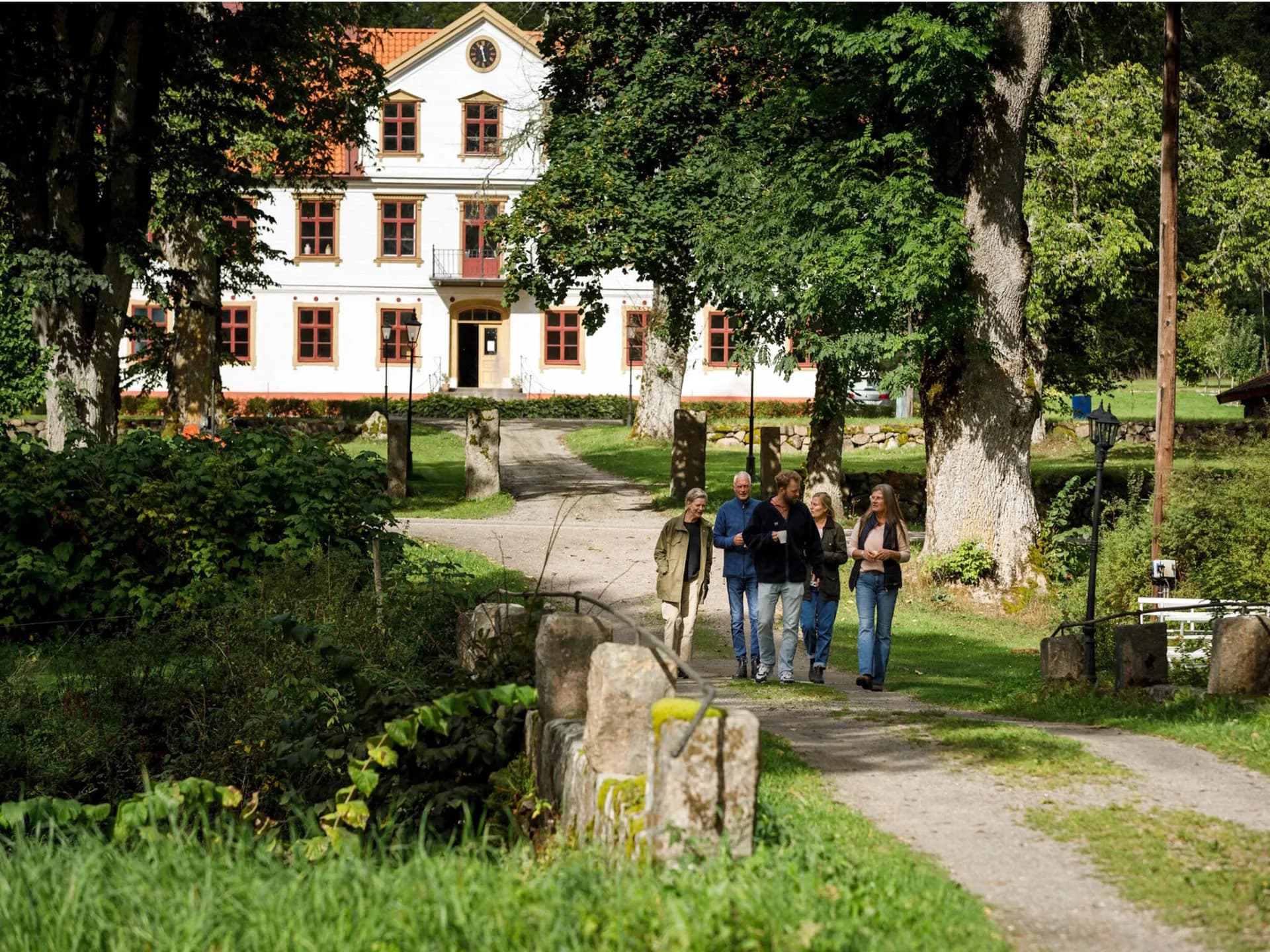 Årås Säteri & Gardens