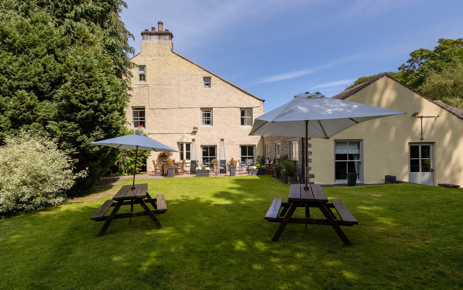 Alston House Hotel