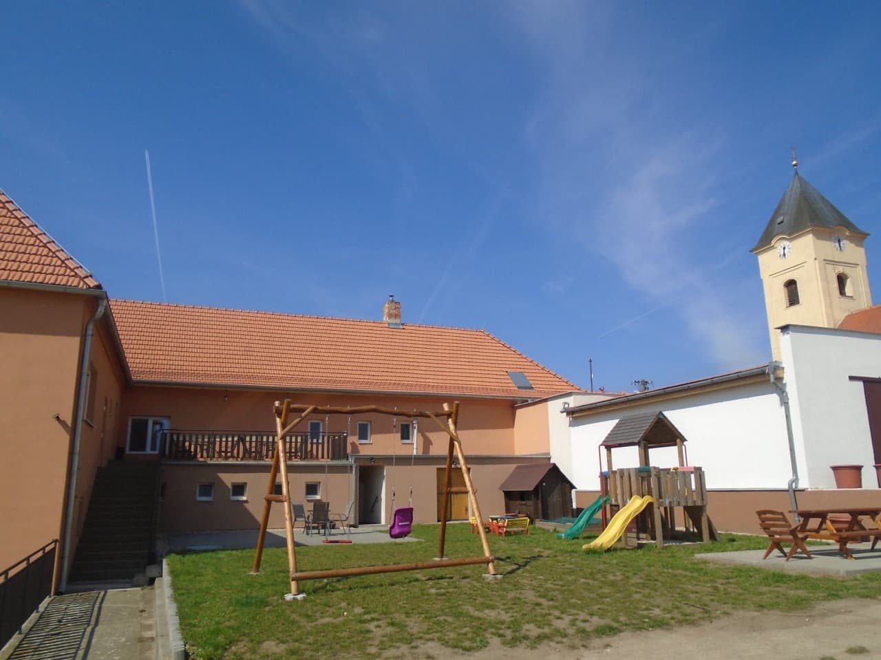 Moravský statek Strachotín