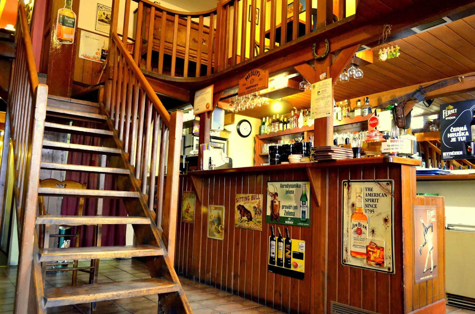Restaurace Country saloon