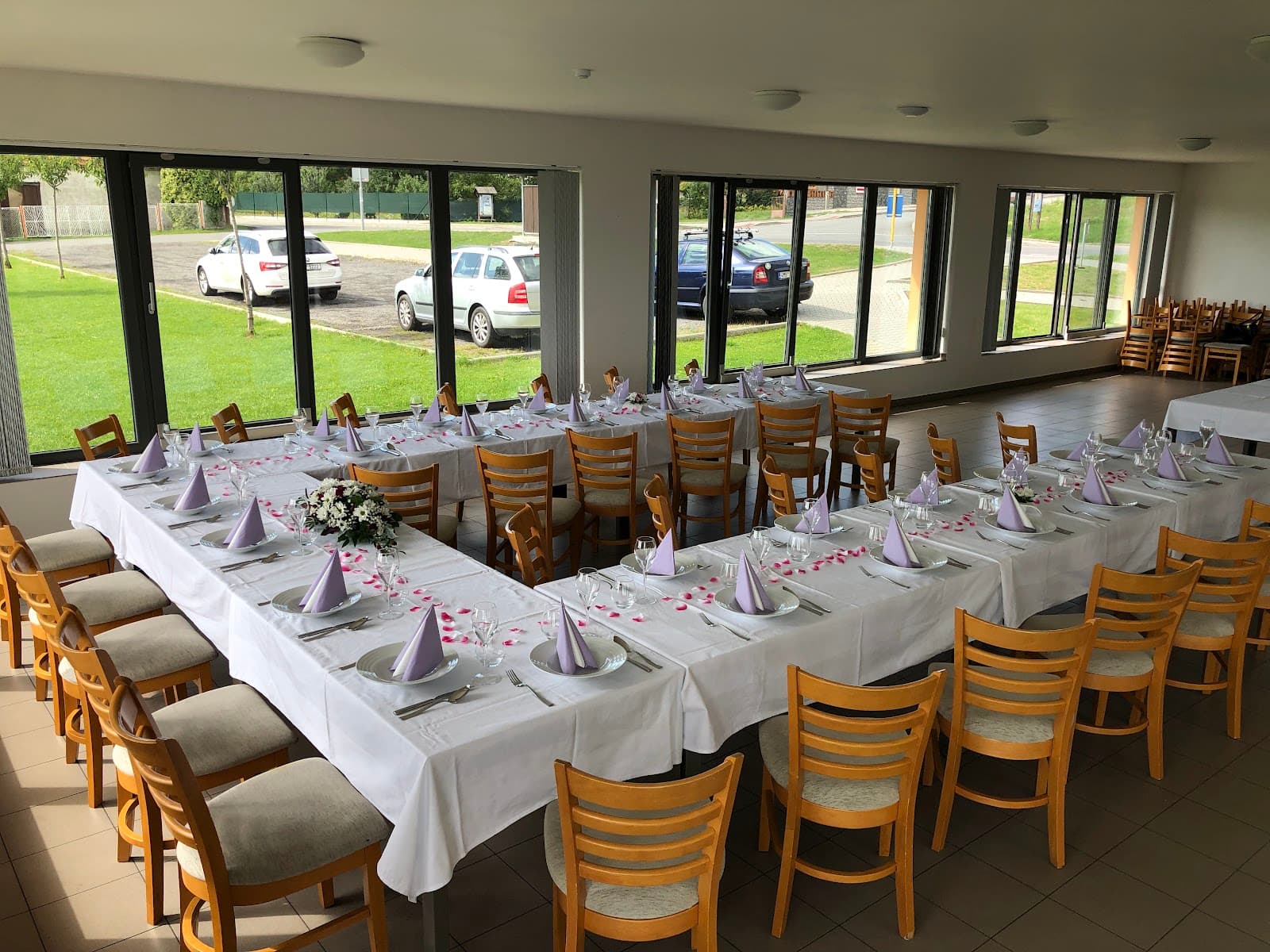 Restaurace a sportoviště Bílov