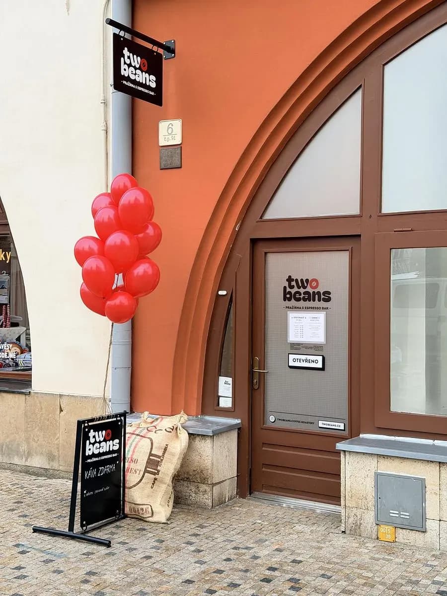 TWO BEANS - roastery & espresso bar