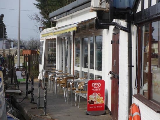 Waterside Cafe - Nantwich Marina