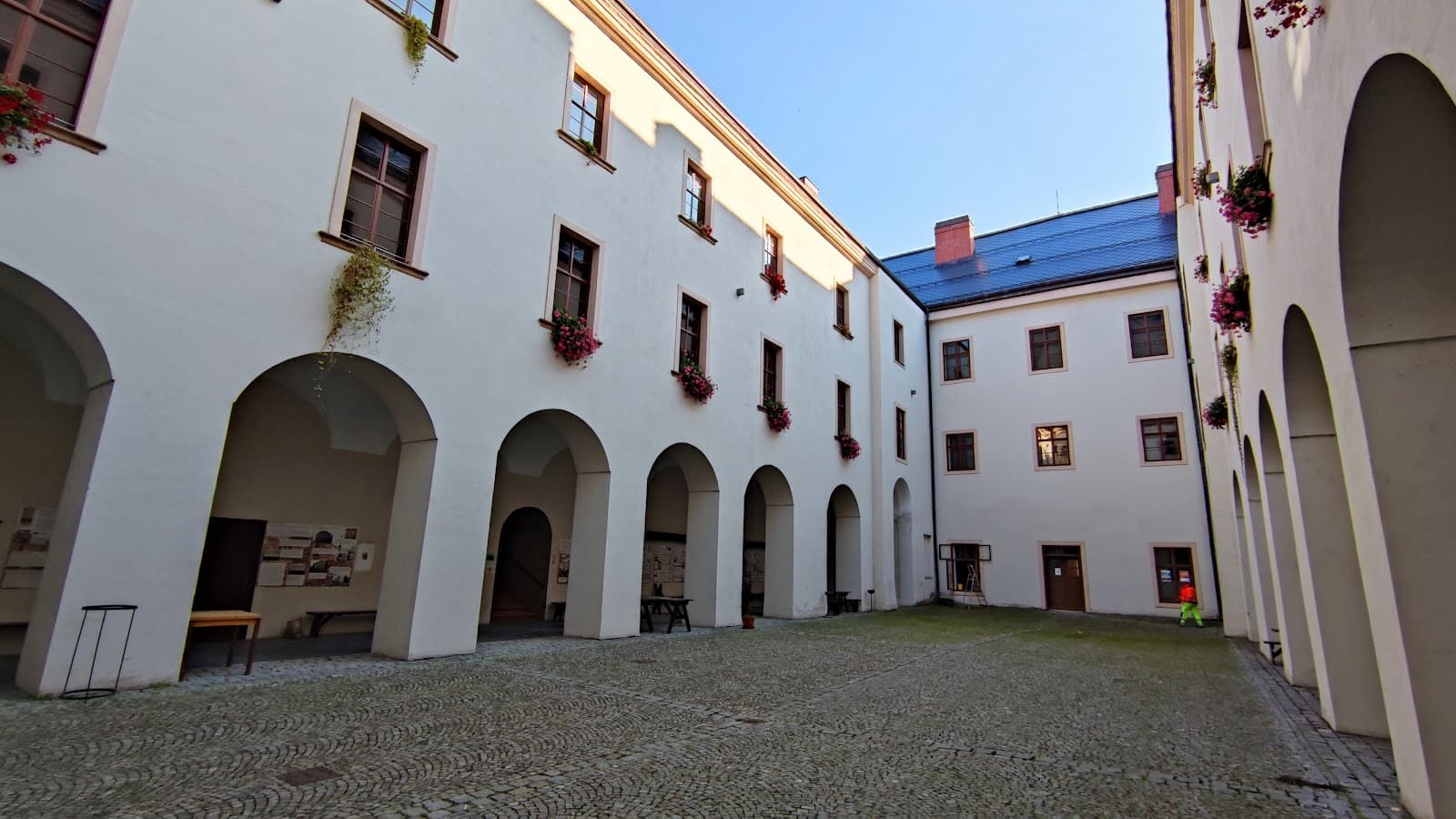 Šternberský klášter
