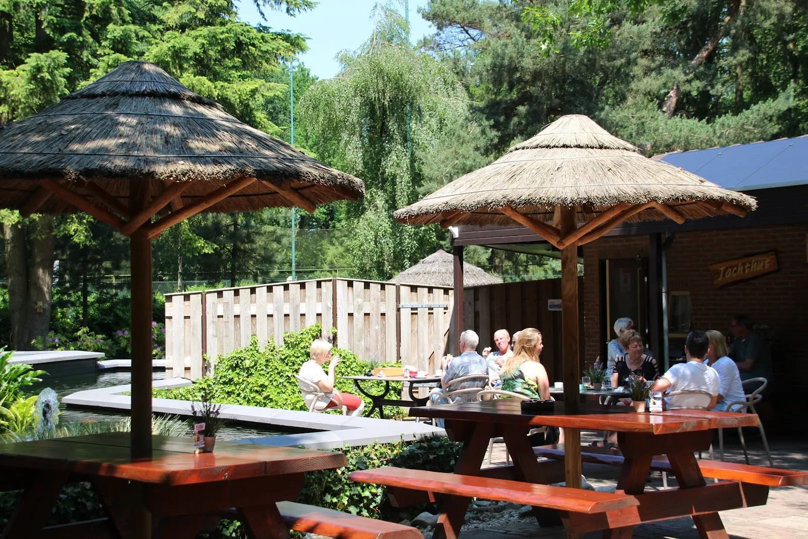Jachthut vakantiepark Zevenbergen