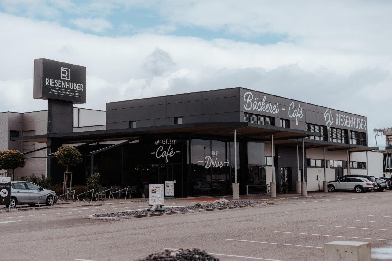 Backstubencafe Bäckerei RIESENHUBER