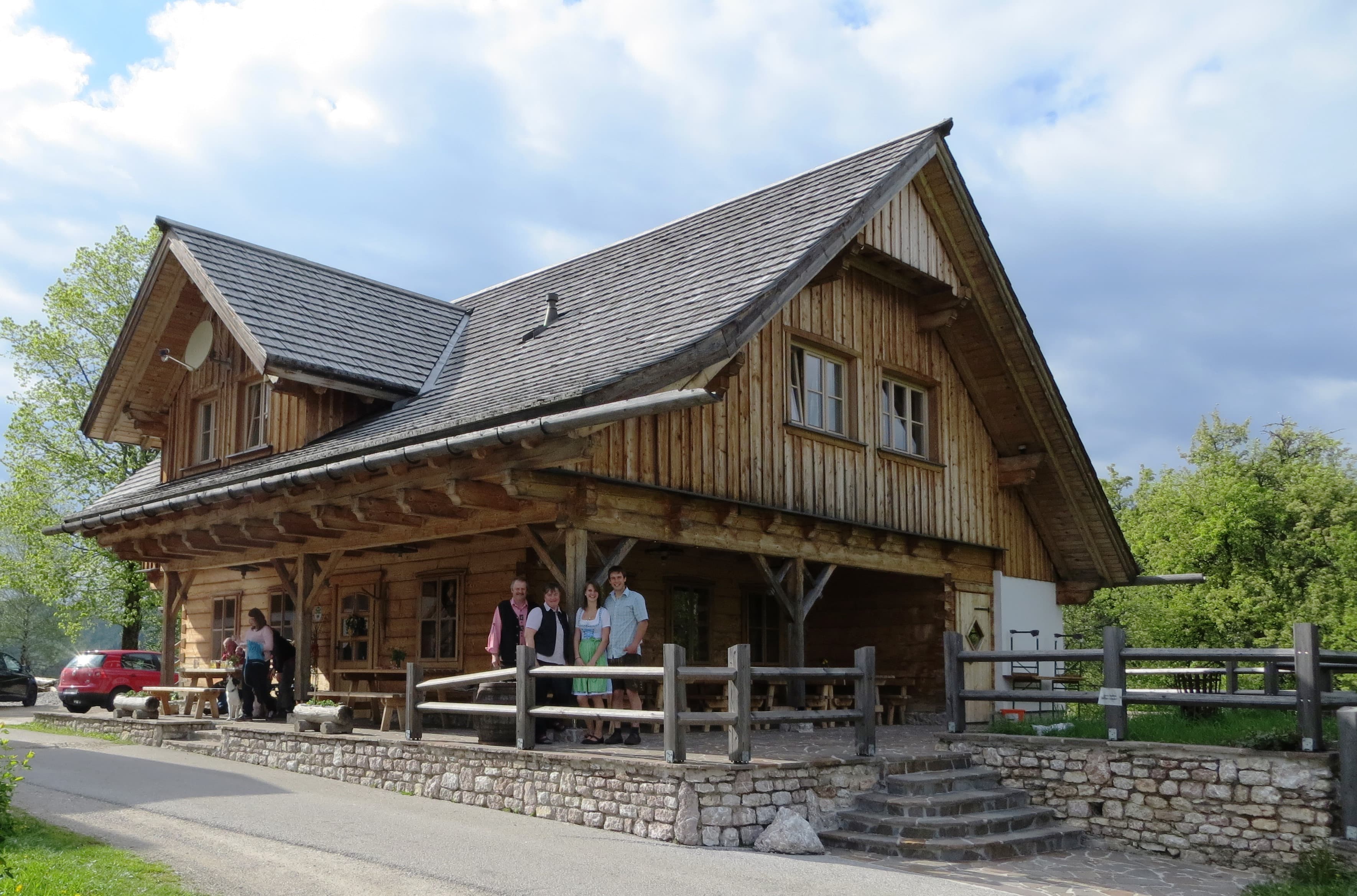 Bauernhof und Mostheuriger Höbarten, Familie Winter