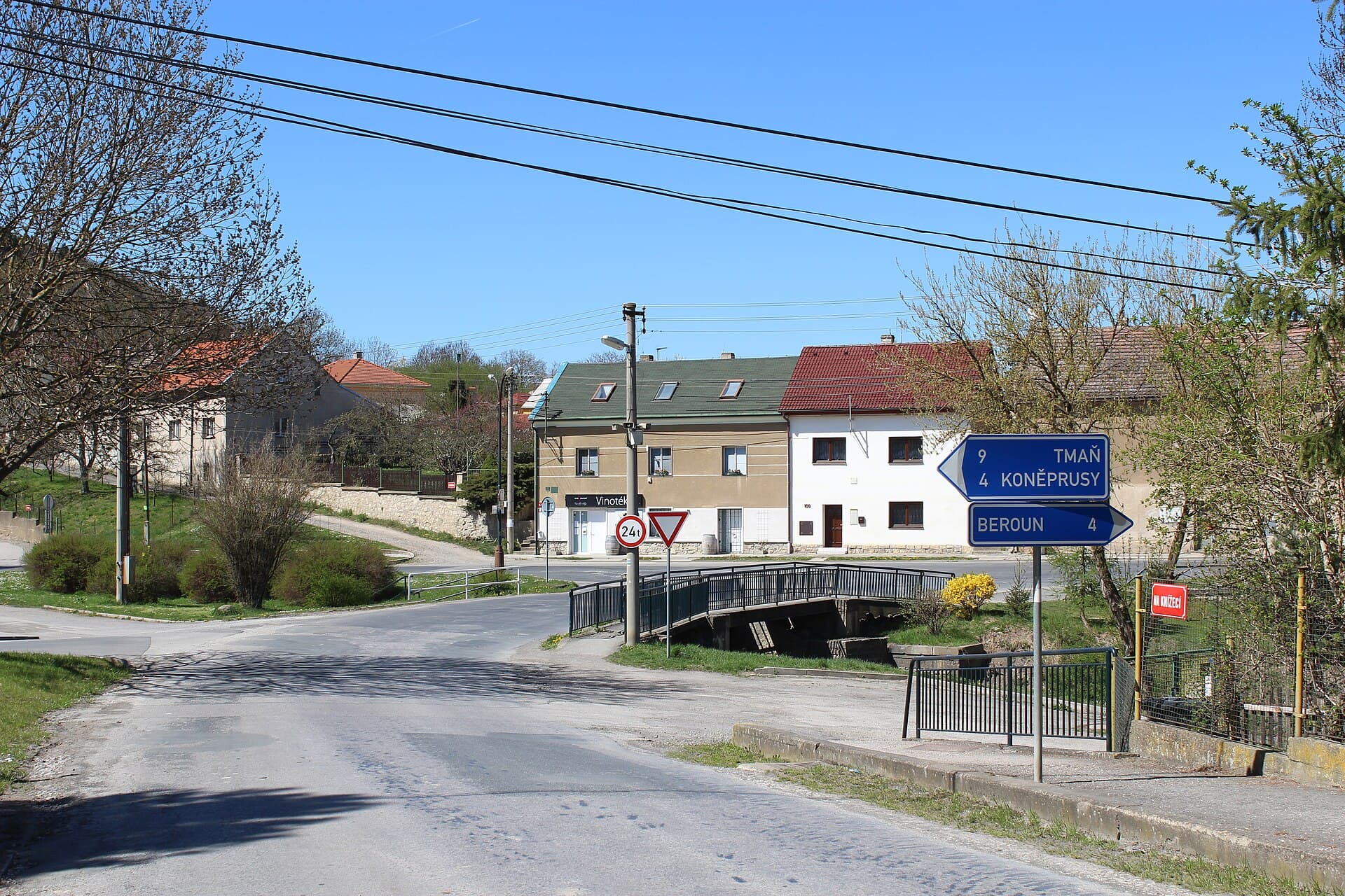 Tetín