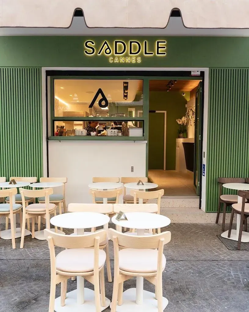 Saddle Cannes