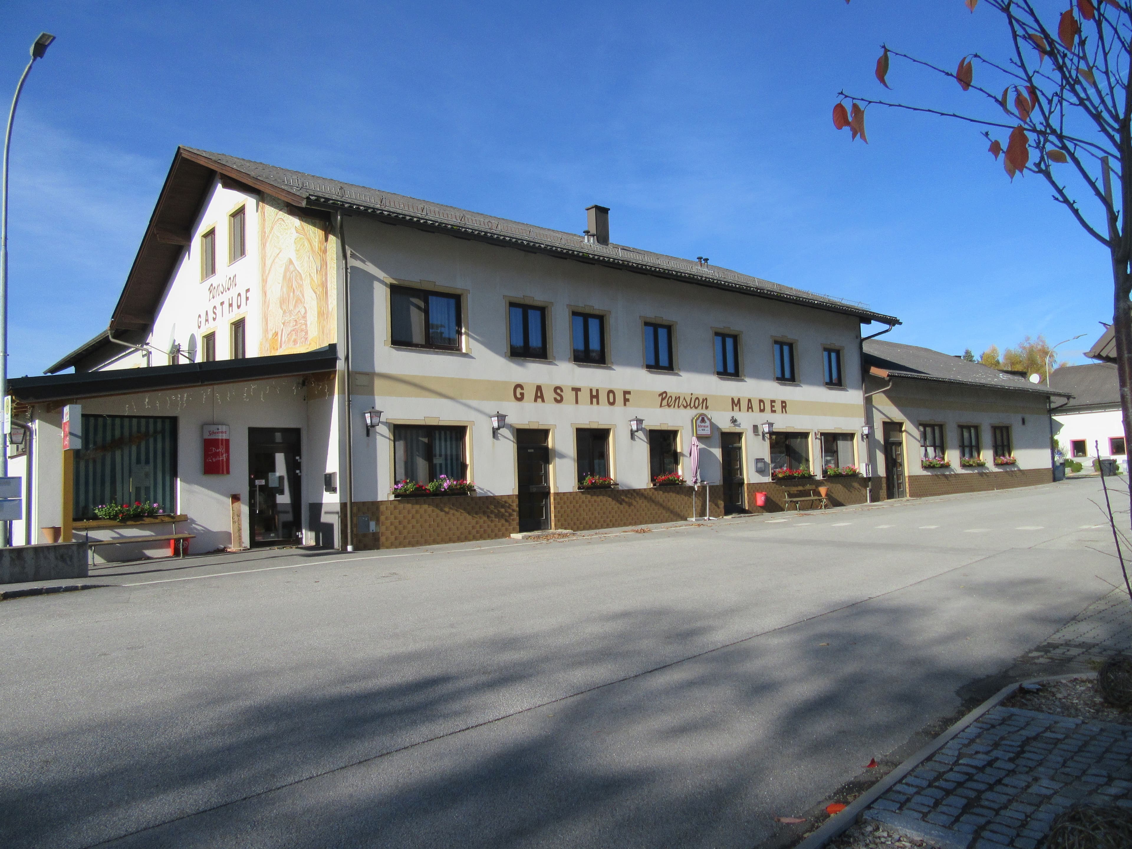 Gasthof - Pension Mader