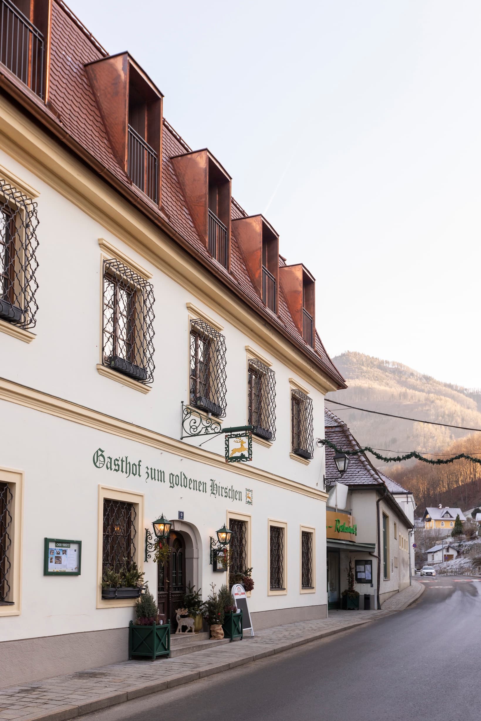 Gasthof zum Goldenen Hirsch