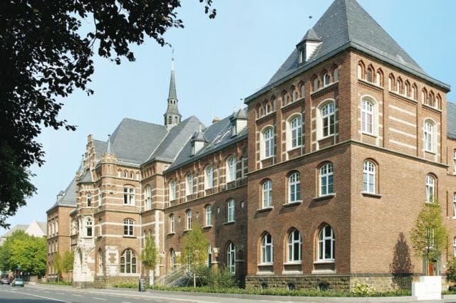 Hotel Collegium Leoninum****S