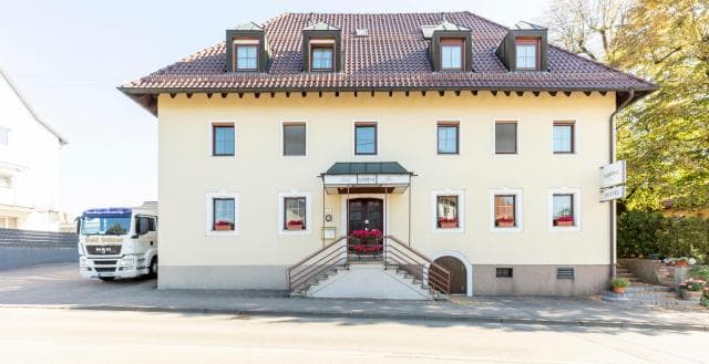 Hotel-Gasthof Krone Straßdorf