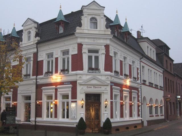 Hotel-Haus-Thoeren