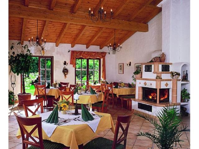 Hotel-Restaurant Weingut Weisbrod