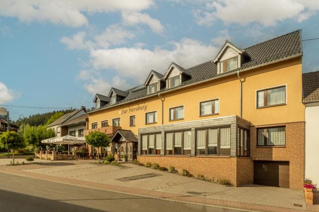 Hotel & Restaurant Zur Neroburg