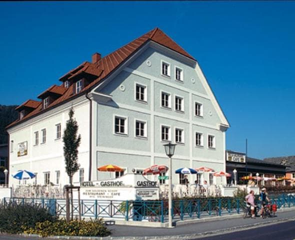 Hotel Zum Goldenen Schiff