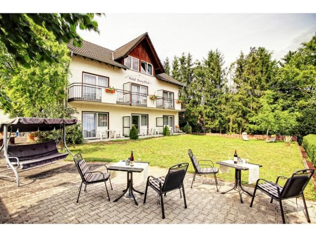 Land-gut-Hotel BurgBlick