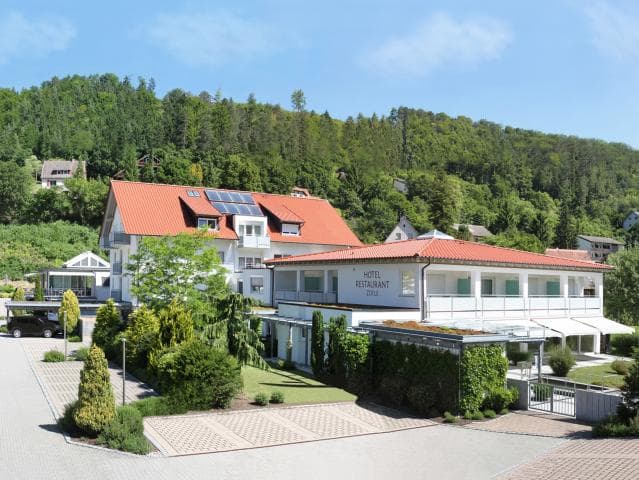 Nowasto GmbH Hotel Züfle