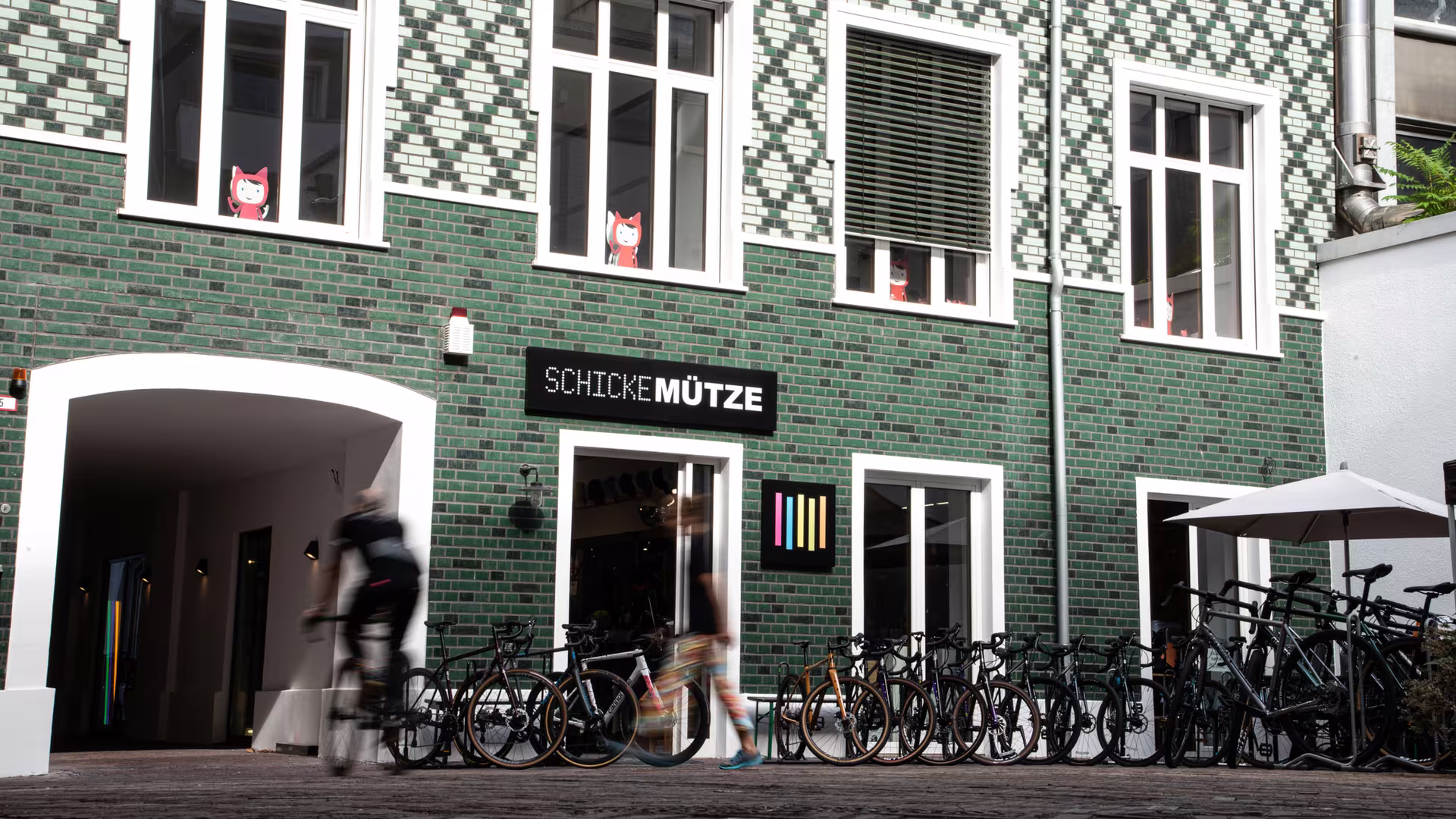 Schicke Mütze Café, Bike Shop & Workshop Düsseldorf